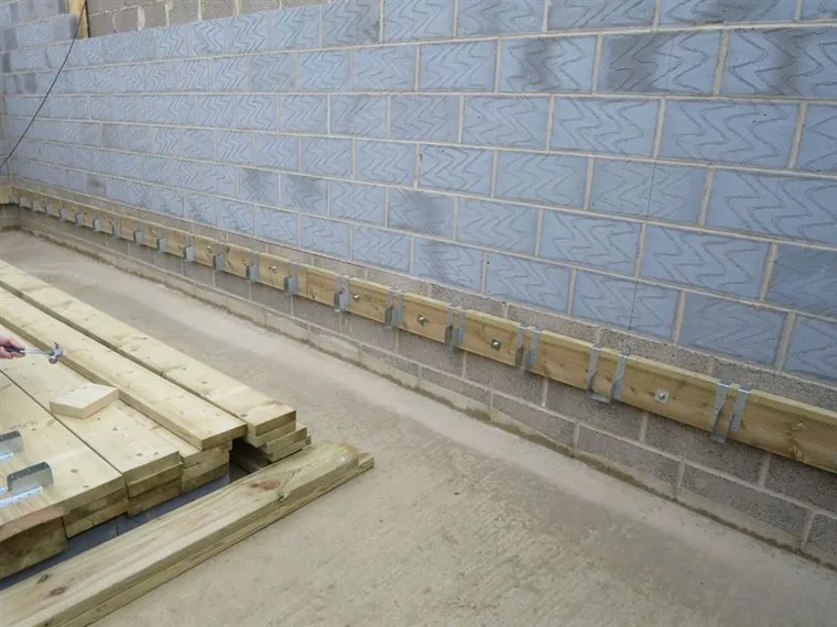 Field Rise, Swindon, built by A.P. Berrystone, view 4