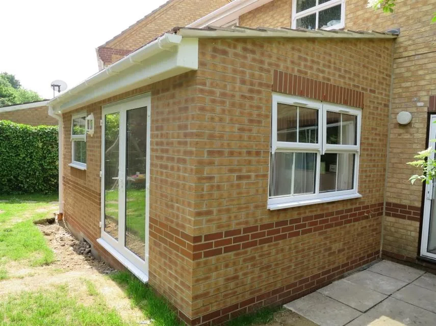 An extension by A.P. Berrystone at Watermead, Stratton