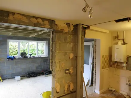 Building work at Perrins Field, Lechlade